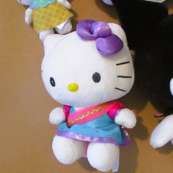 Set of 5 Sanrio Plush Hello Kitty  My Melody Slap Bracelet Clip Kuromi - Picture 5 of 5